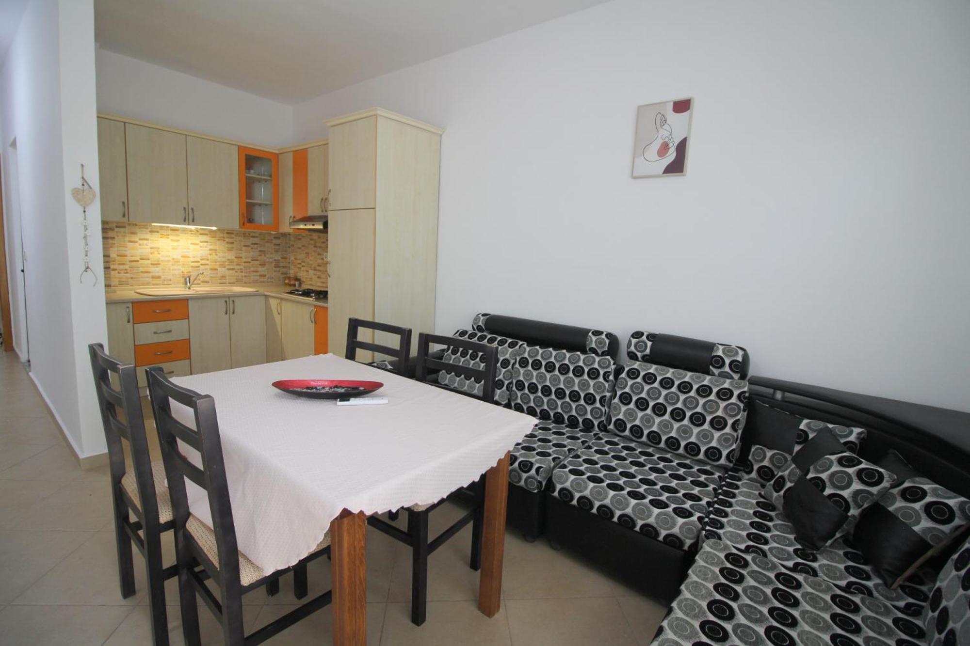 July Seaview Apartments Sarandë Eksteriør billede